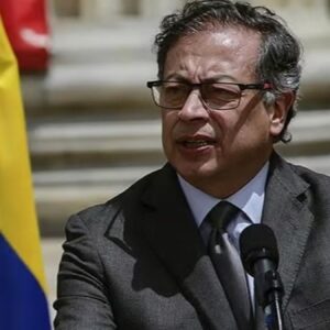 kolombiya cumhurbaskani petrodan abdye maduro cagrisi h1CJlZGV