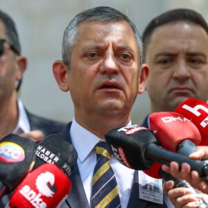 ozgur ozel devlet bahcelinin cagrisi degerli JyDiY9Te