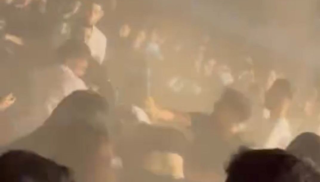 balkan panayiri karisti tekme tokat kavga cikti VS9NY7Rs