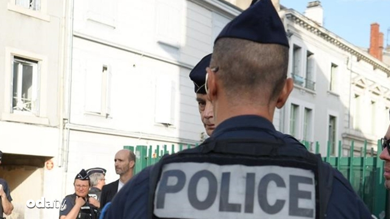 fransada bir genci tokatlayan polise sorusturma acildi tZlC2g7b