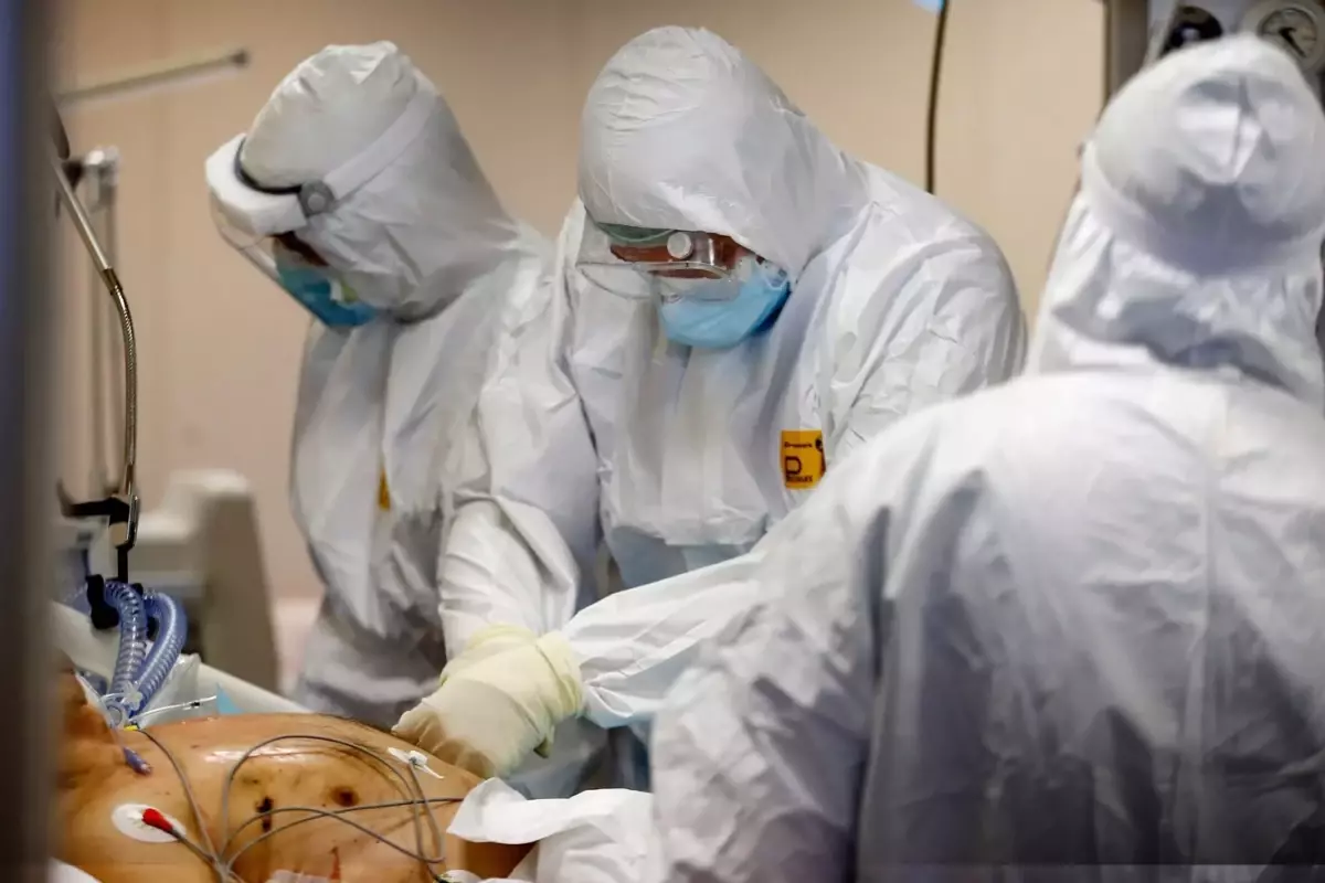 almanyada e coli salgini 2 olu vyOPjM9m.jpg