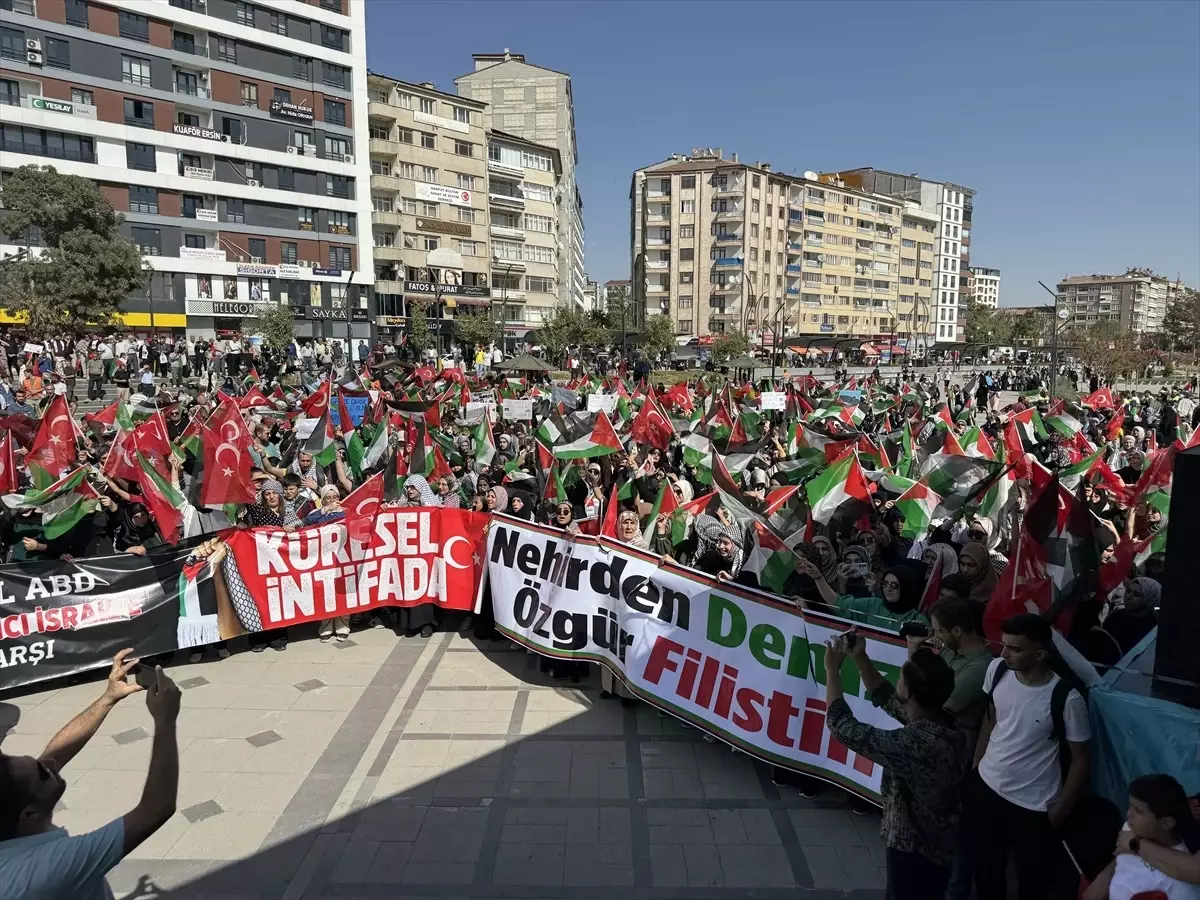 elazigda gazzeye destek yuruyusu D62xf4Et