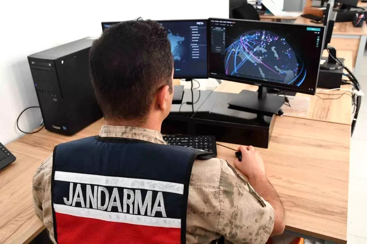 gaziantepte siber dolandiricilik operasyonu 3 supheli tutuklandi N3XW27Mn.jpg