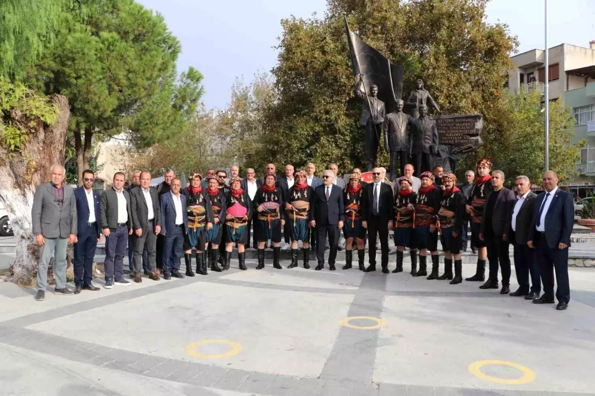 sokede 19 ekim muhtarlar gunu coskuyla kutlandi 9t8kycf6.jpg