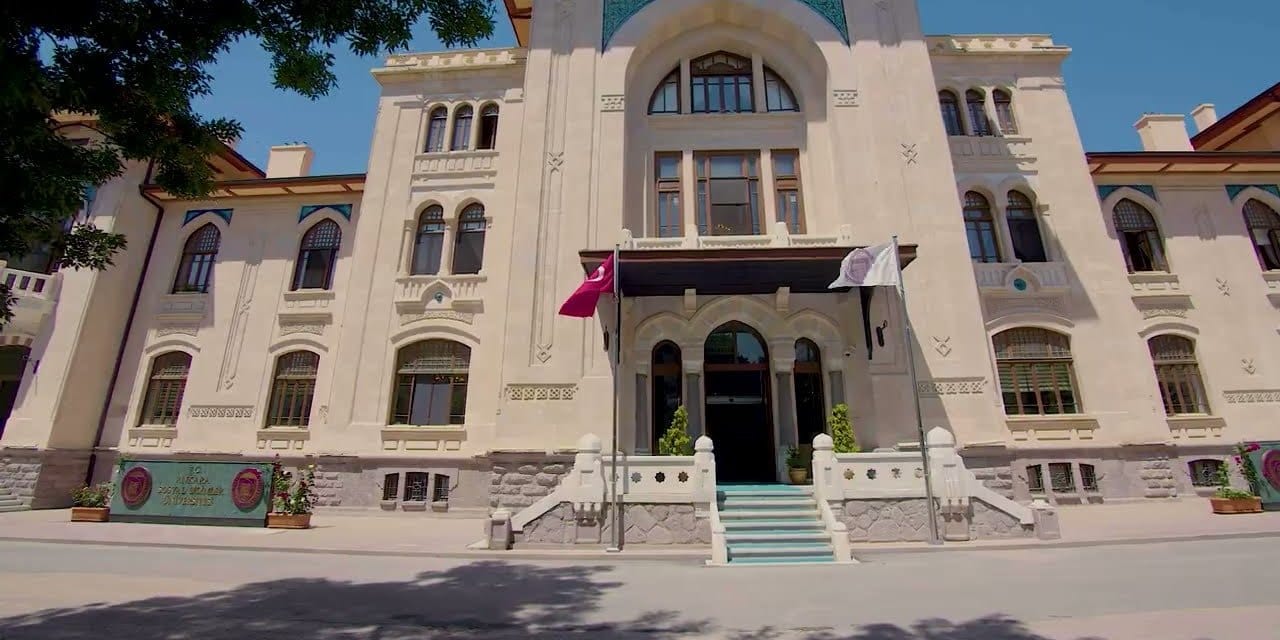 ankaradaki patlamanin altindan yangin sondurme sistemi cikti 6 kisi hastanelik oldu MWe3bZhu.jpg