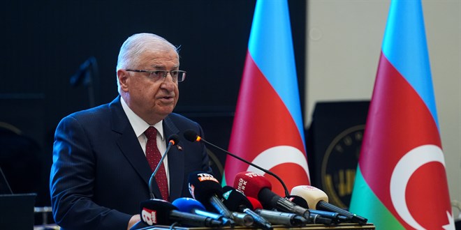 bakan guler turk ve azerbaycan silahli kuvvetleri kader birligi yapmis iki ordu iLNiFb1y.jpg