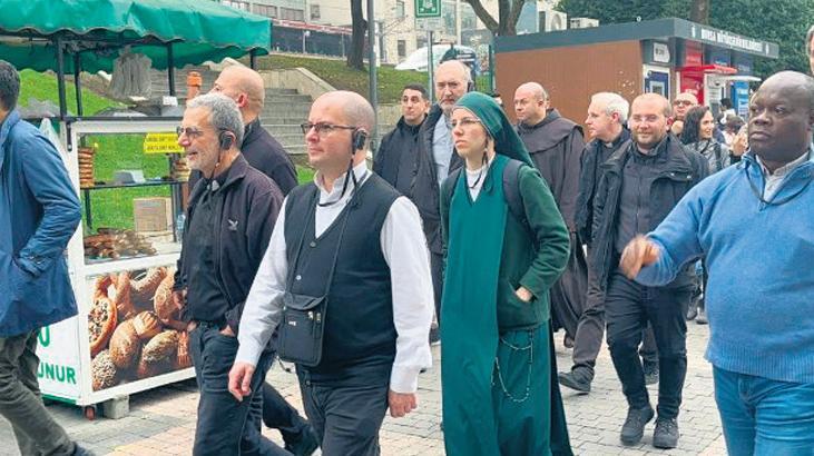 vatikan heyeti iznikte ucLGzrnw.jpg