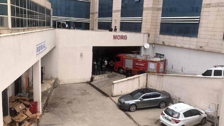 Siirt Eğitim ve Araştırma Hastanesi’nde Yangın Paniği